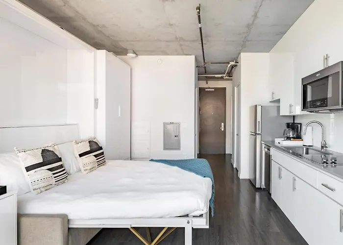 Appartement Boulevard Highrise Stu Sky Pool Parking Gym 37