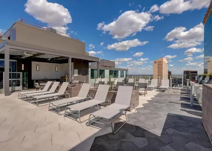 Boulevard Highrise Stu Sky Pool Parking Gym 37 Appartement *