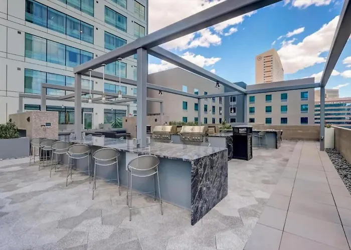 Appartement Boulevard Highrise Stu Sky Pool Parking Gym 37